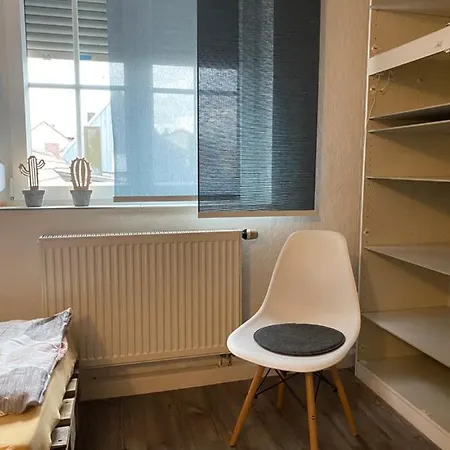 Apartment Kinofeeling Im Reihenhaus Mit Schönem Garten Schwarzenfeld