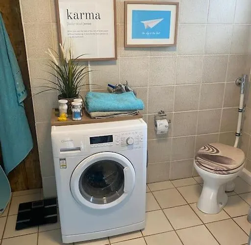 Kinofeeling Im Reihenhaus Mit Schoenem Garten Schwarzenfeld