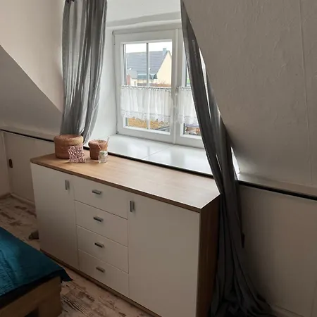 Kinofeeling Im Reihenhaus Mit Schoenem Garten Apartment